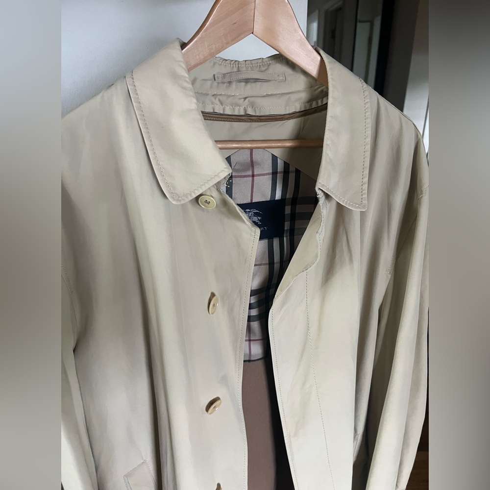 Burberry Beige Trench Coat size 46R men’s - Picture 2 of 14